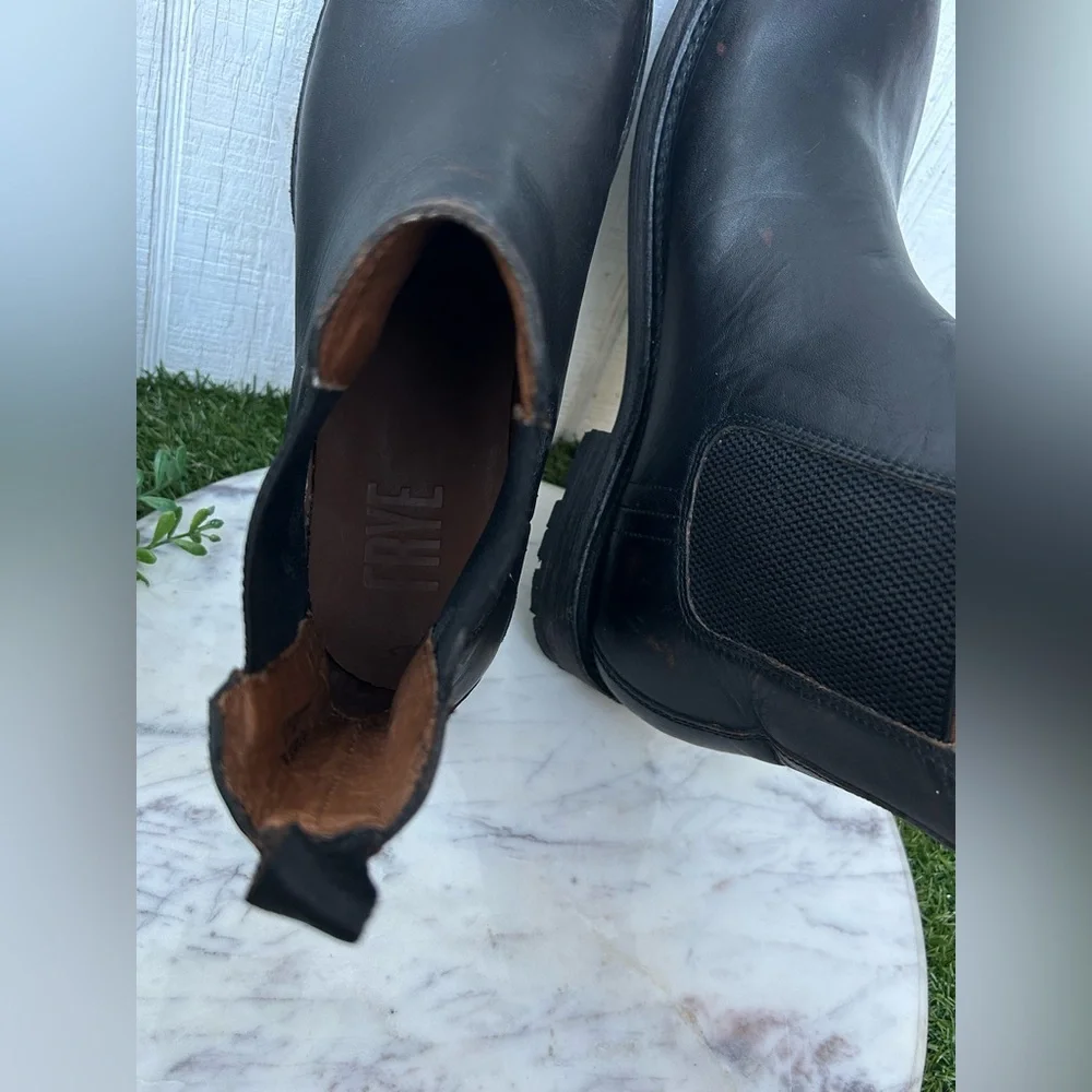 FRYE Tyler Flex Chelsea $268 men size 10 new Color: Antique Black